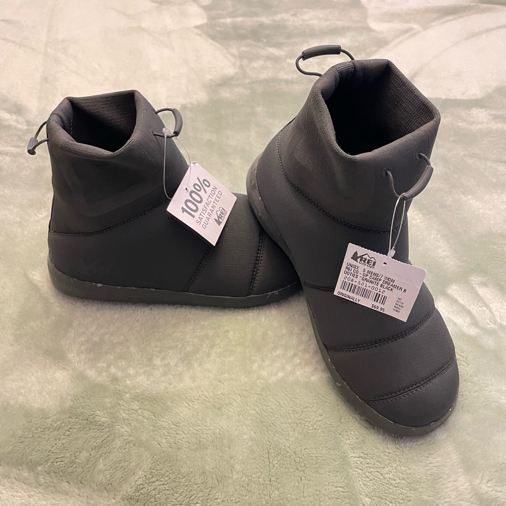 REI Camp Slippers/Shoes - NWT